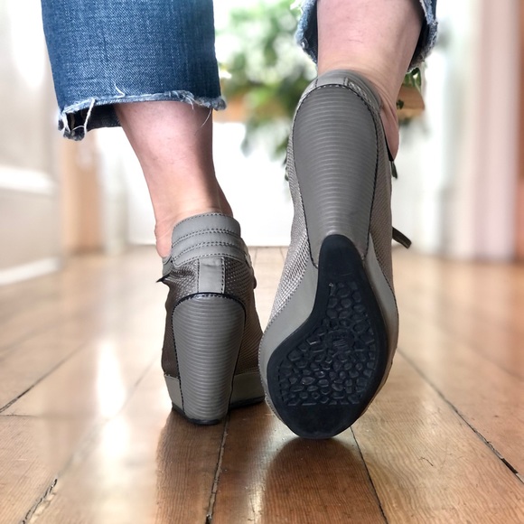 ♥️ADIDAS SLVR Wedge Sneaker ♥️ - Picture 8 of 14